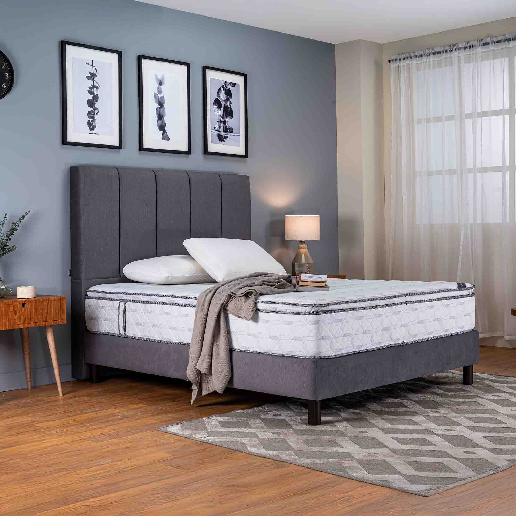 Colchón Spring Descanso Real + Almohadas Set Siliconadas