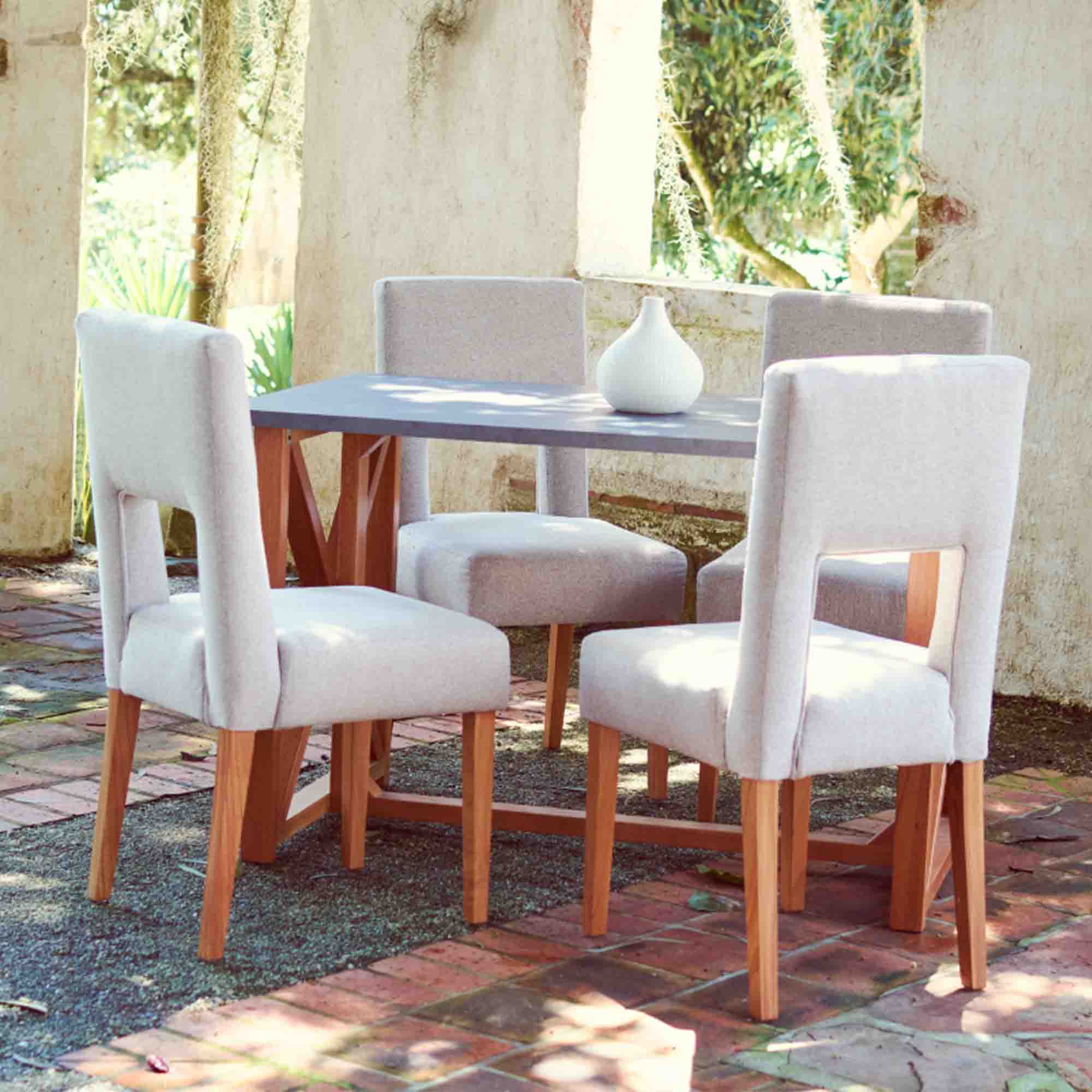 Juego de Comedor Capella Colmuebles